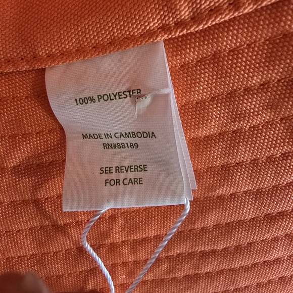 Lilly Pulitzer Vibrant Floral Hat in Blue and Pink - Picture 7 of 7